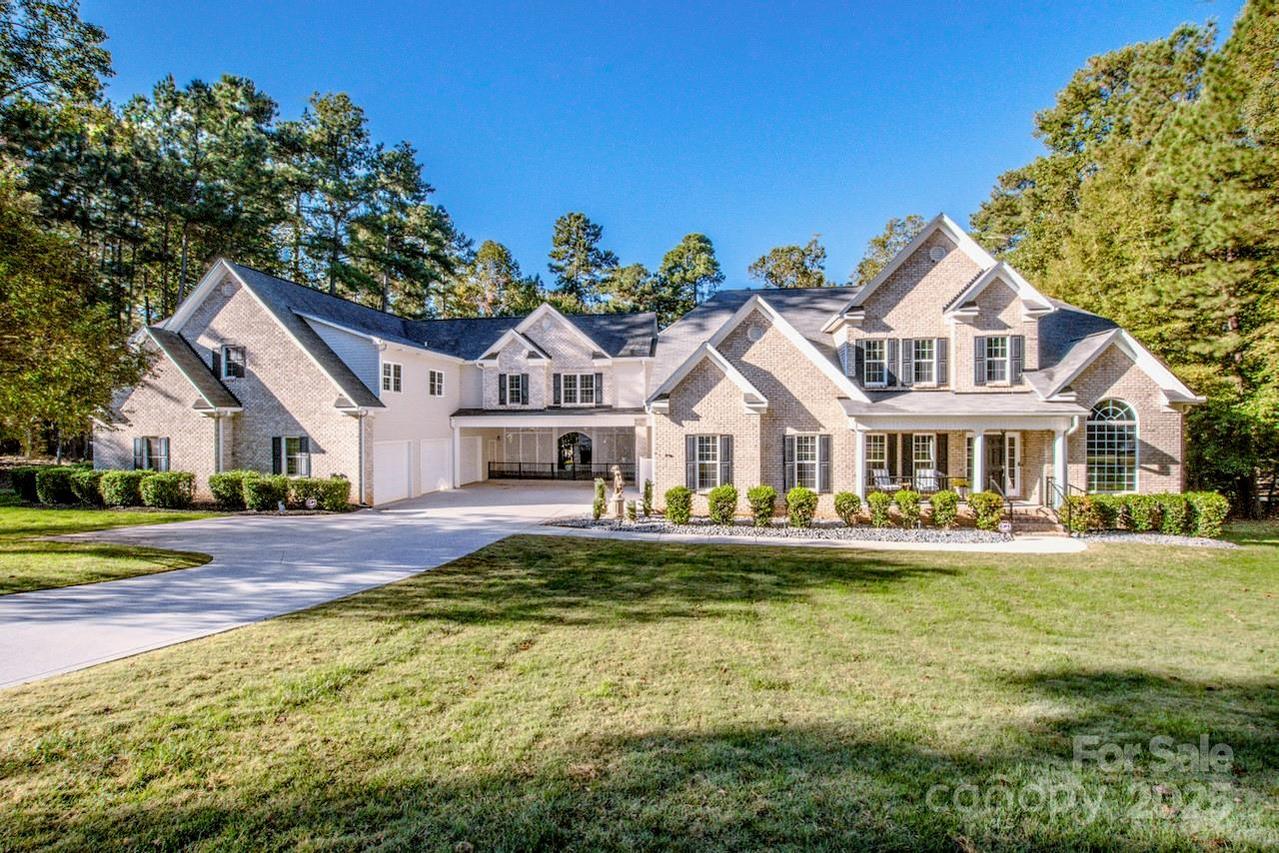 335 Blume Rd., Mooresville, NC 28117
