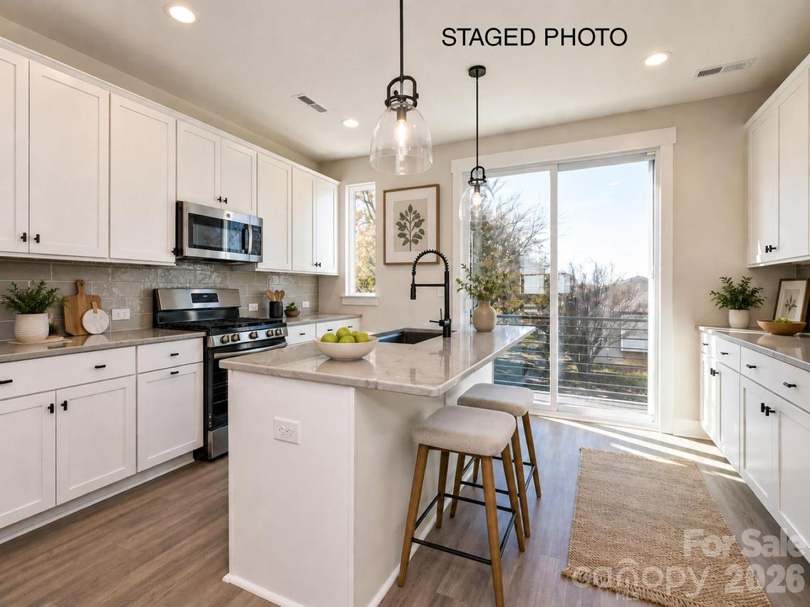 912 Callahan St. #EQX1665, Charlotte, NC 28206