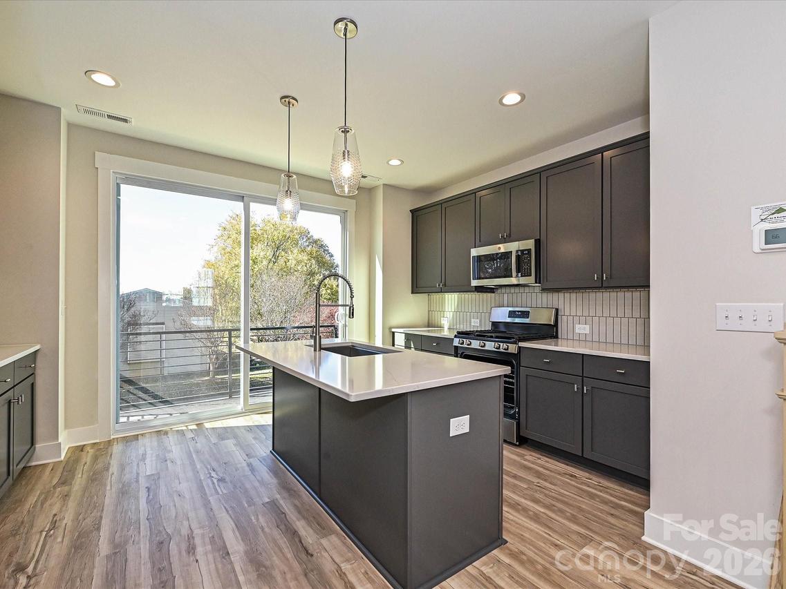 916 Callahan St. #EQX1666, Charlotte, NC 28206