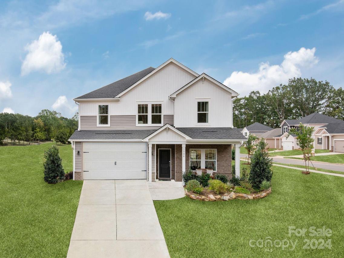 1416 Windy Park Dr., Stanley, NC 28164