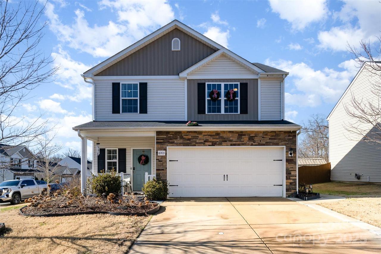 8003 Belmont Stables Dr., Charlotte, NC 28216