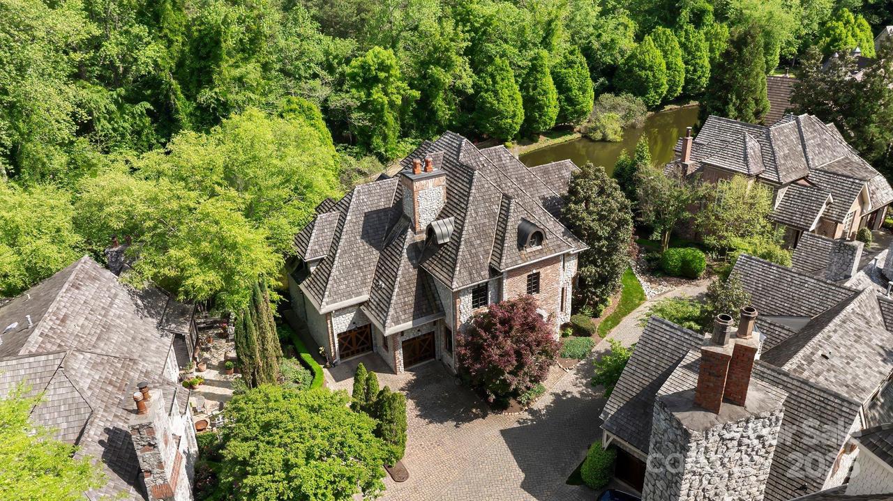 2310 La Maison Dr., Charlotte, NC 28226