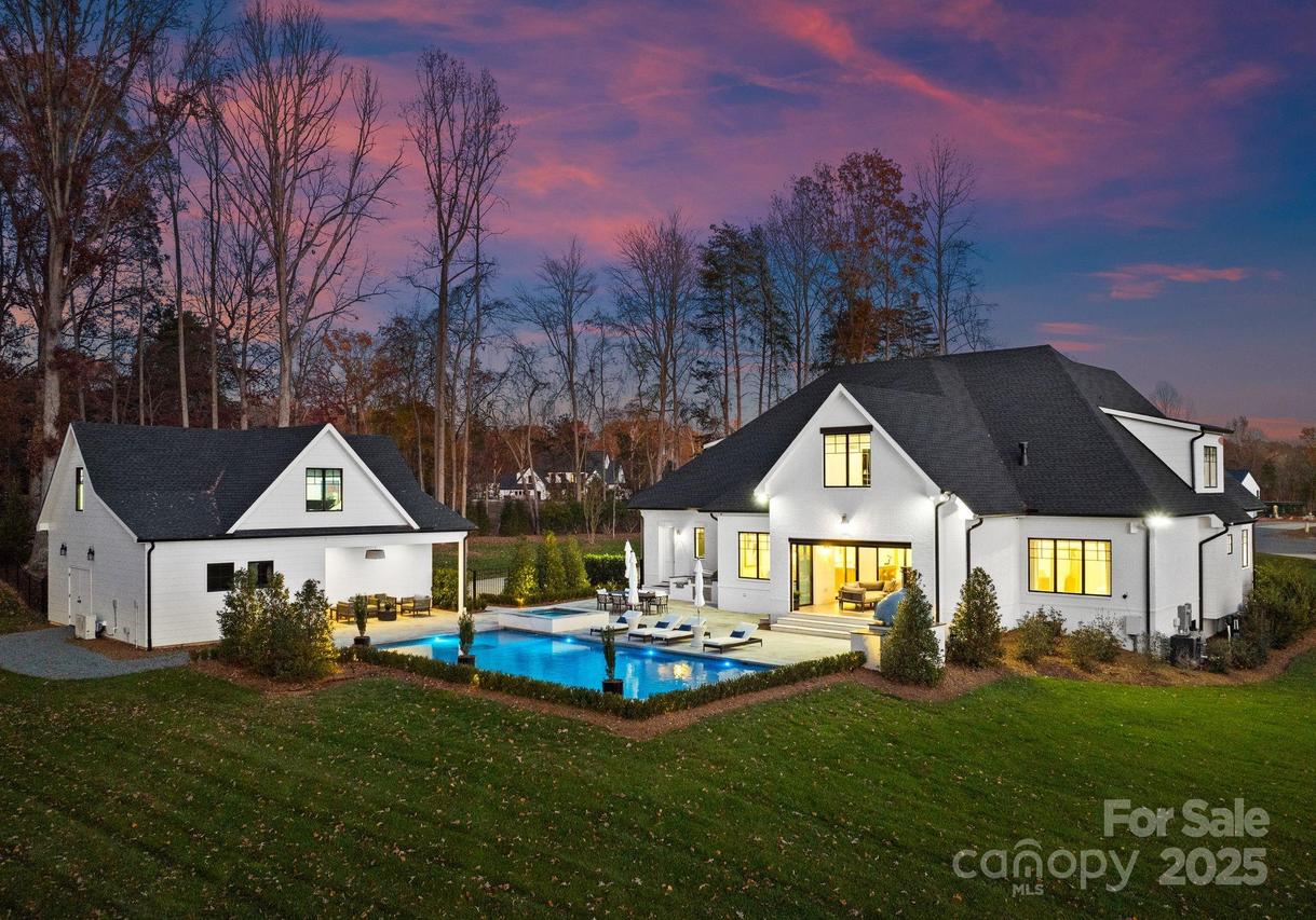 124 Saylors Watch Ln., Mooresville, NC 28117
