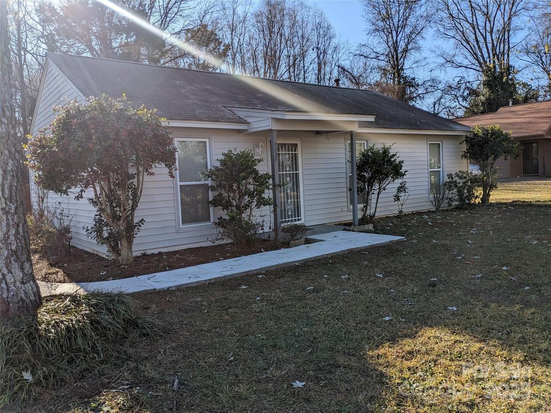 5938 Trysting Rd., Charlotte, NC 28227