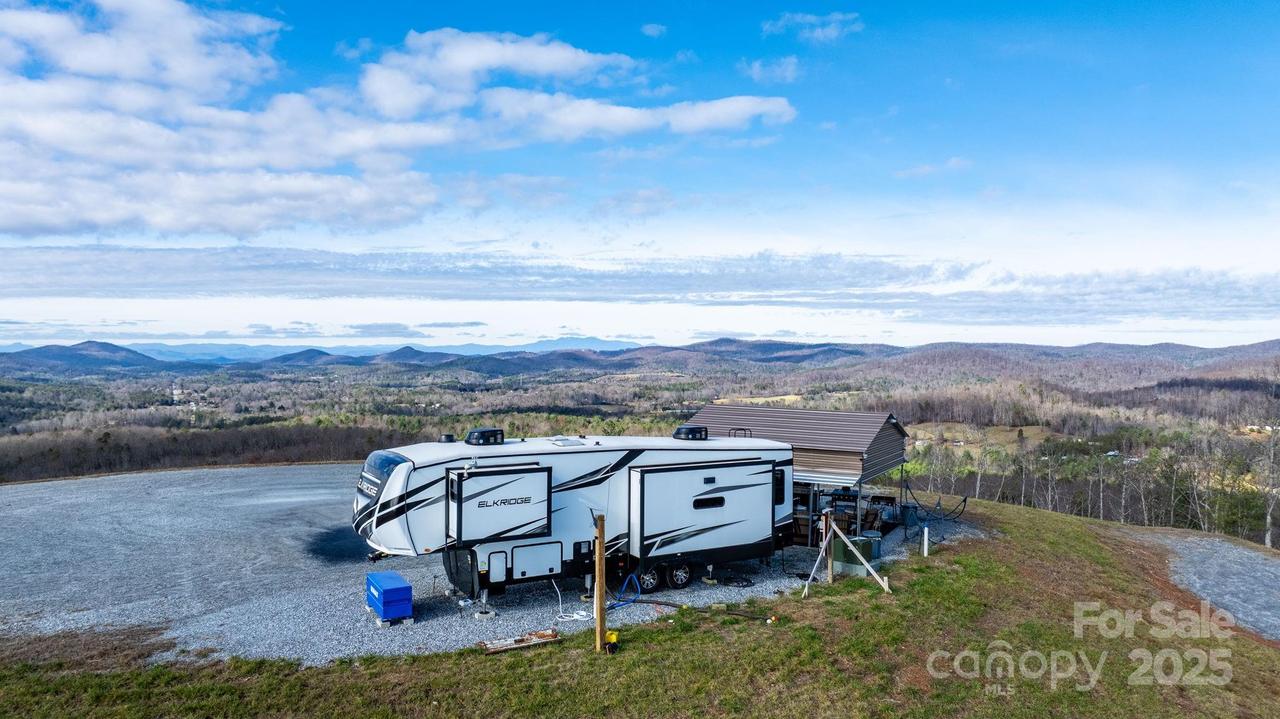 2910 Taylorsville Rd., Granite Falls, NC 28645
