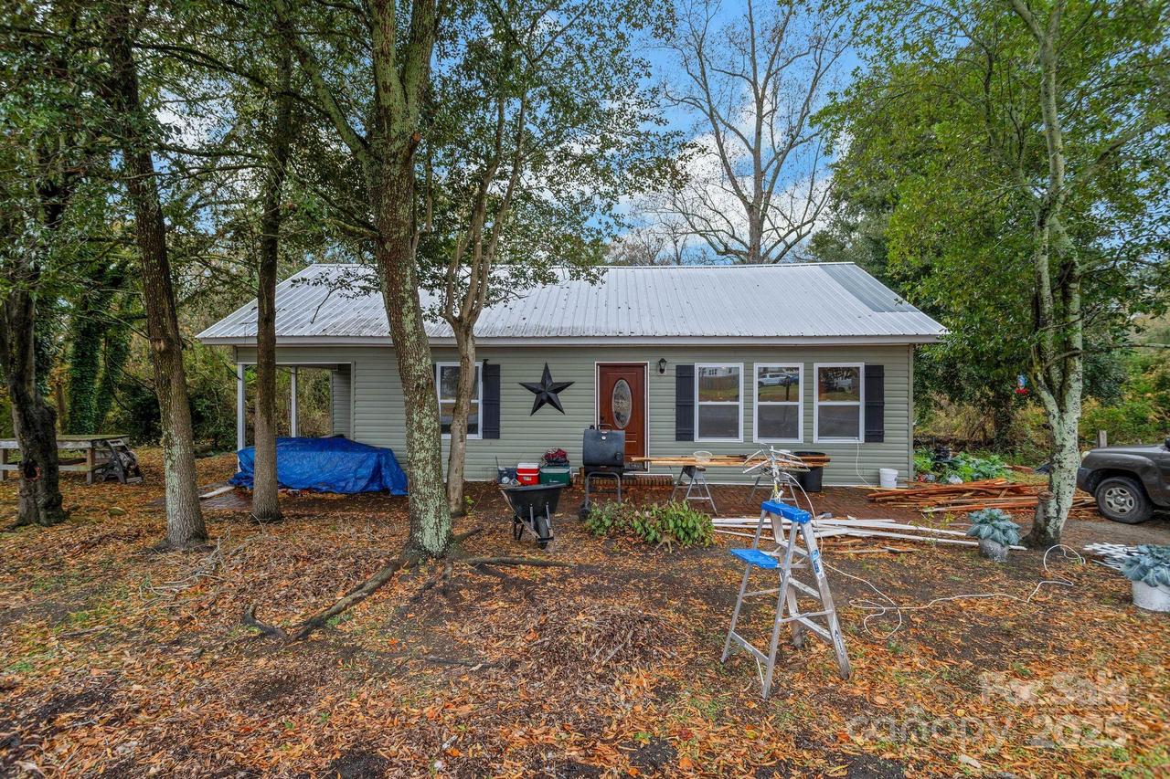 2317 N Us Hwy 220 Hwy., Ellerbe, NC 28338