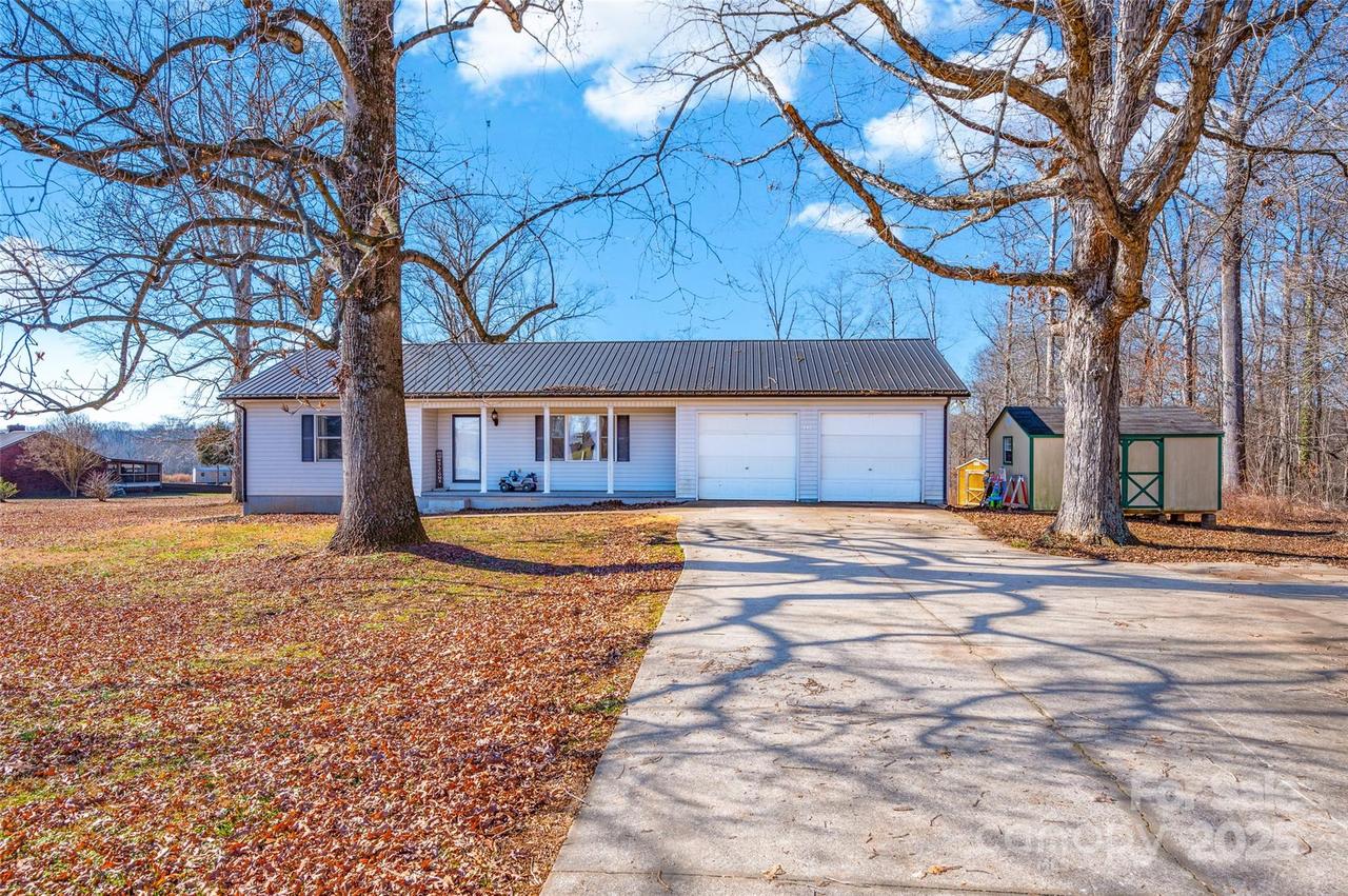 343 Cranfill Rd., Harmony, NC 28634