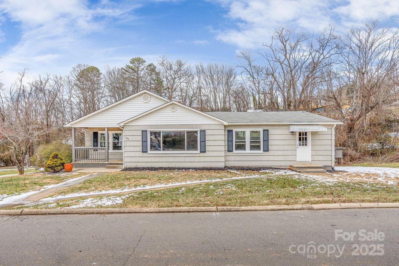 133 Ferguson St., Canton, NC 28716