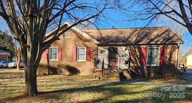 1511 Sansberry Rd., Charlotte, NC 28262