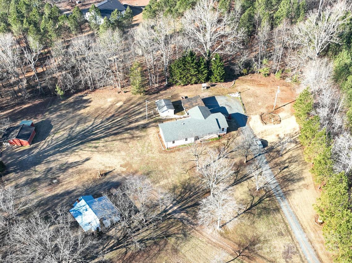 41943 Gurley Rd., New London, NC 28127