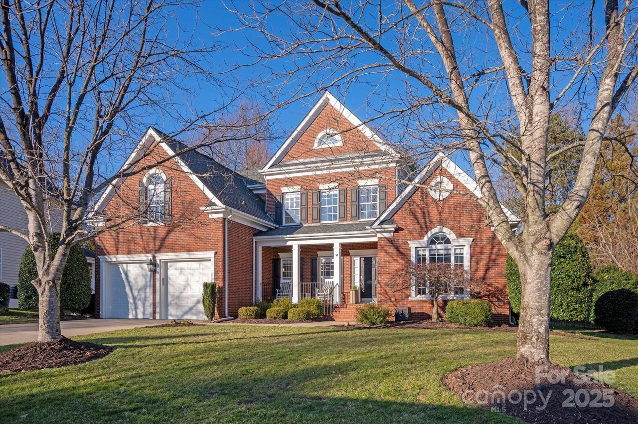 819 Lillieshall Rd., Waxhaw, NC 28173