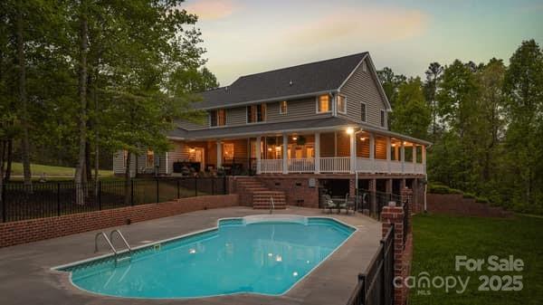 176 Butch Branch Rd., Union Grove, NC 28689