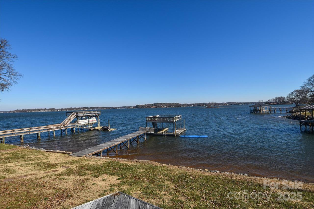 5060 Bridge Way, Denver, NC 28037