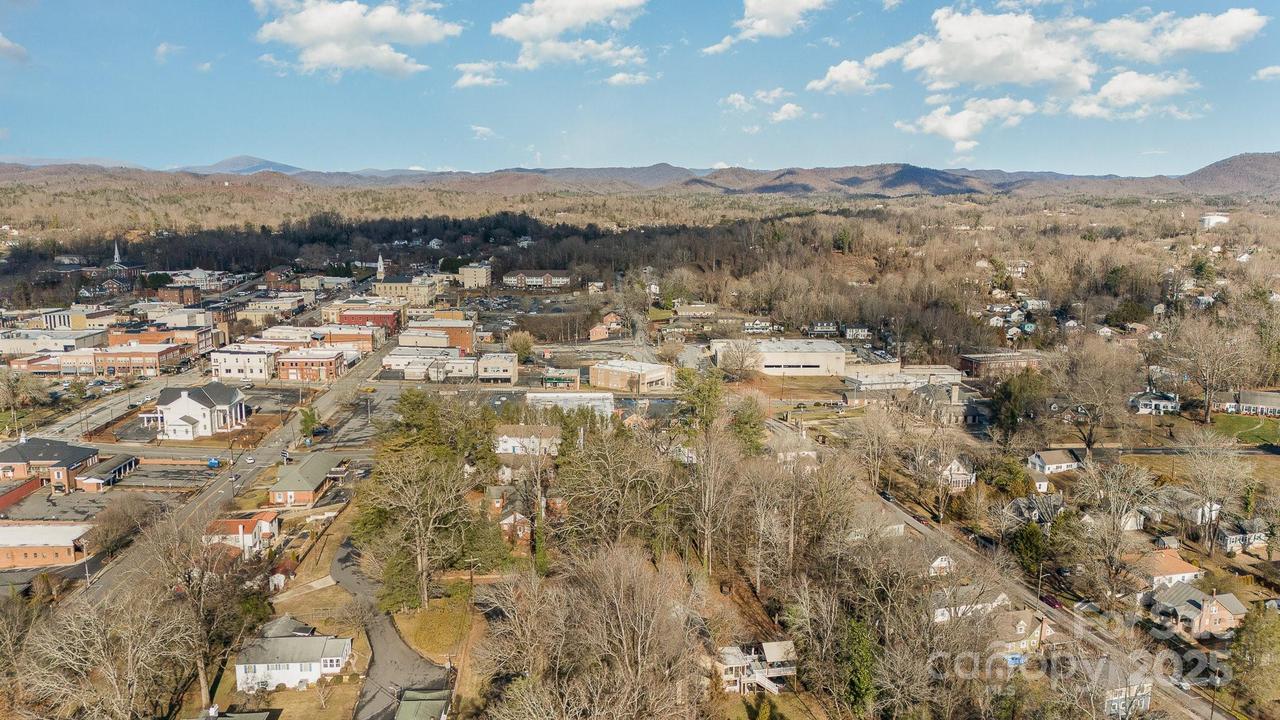 Rectory Hill Pl. #2, Lenoir City, NC 28645