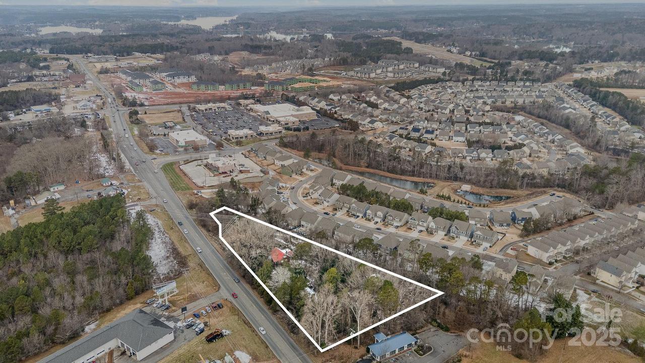 882 & 890 River Hwy., Mooresville, NC 28117
