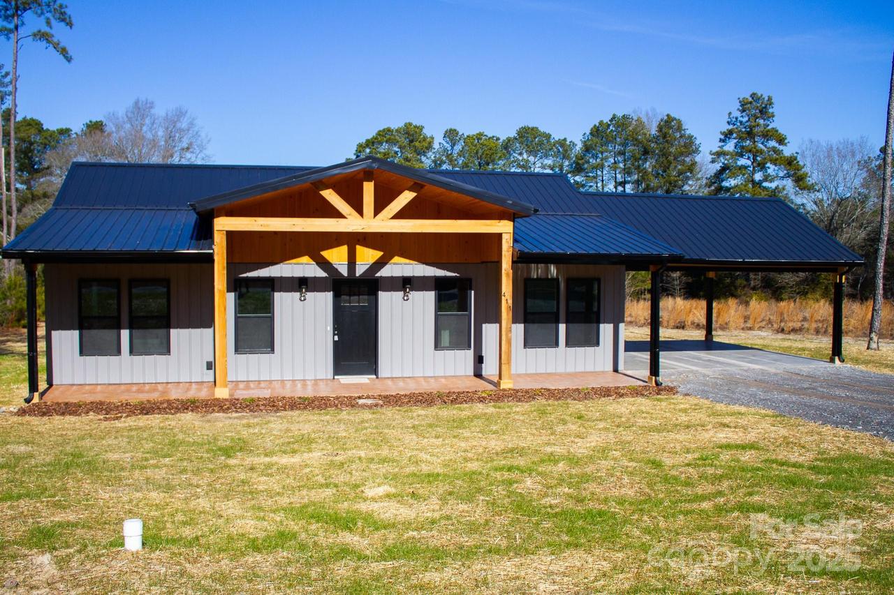 411 E Gary St., Candor, NC 27229