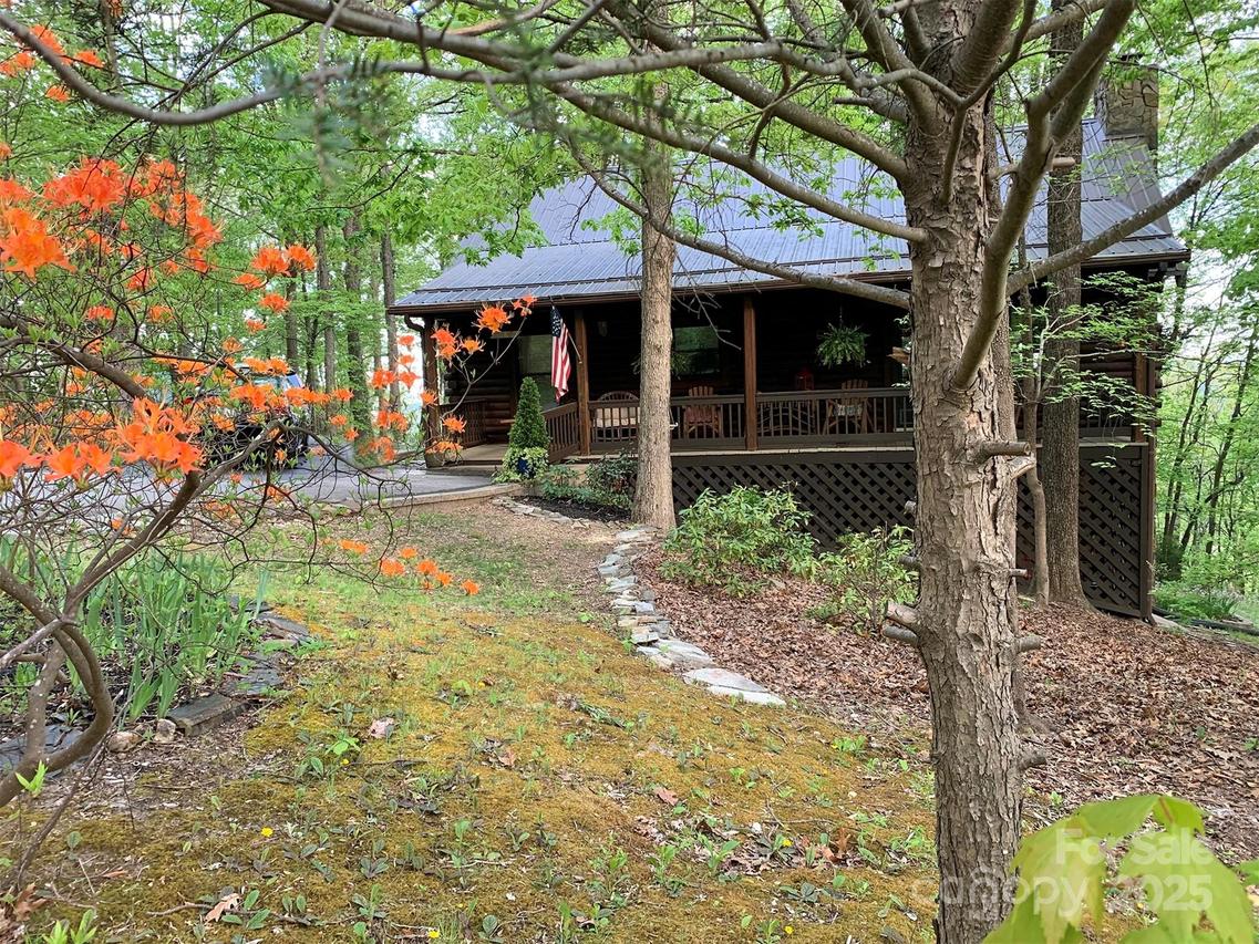 888 White Oak Mountain Rd. #24, Columbus, NC 28722