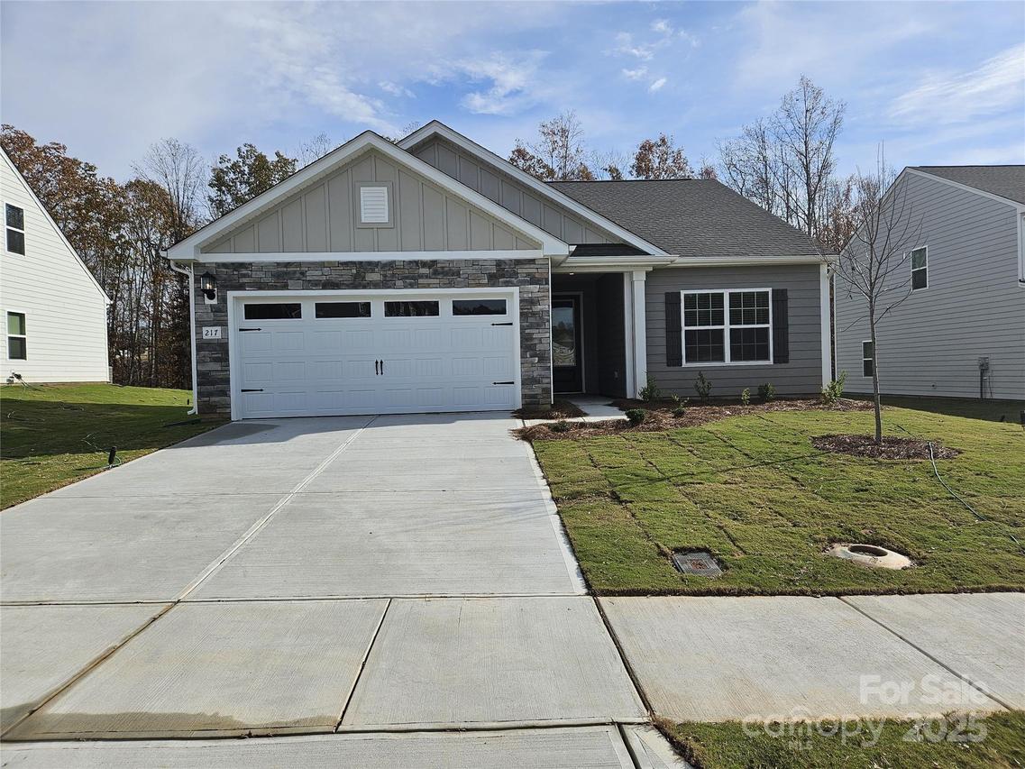171 Wembury Ln., Troutman, NC 28166