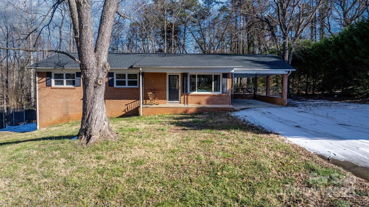 2577 Conner Cir., Lenoir, NC 28645