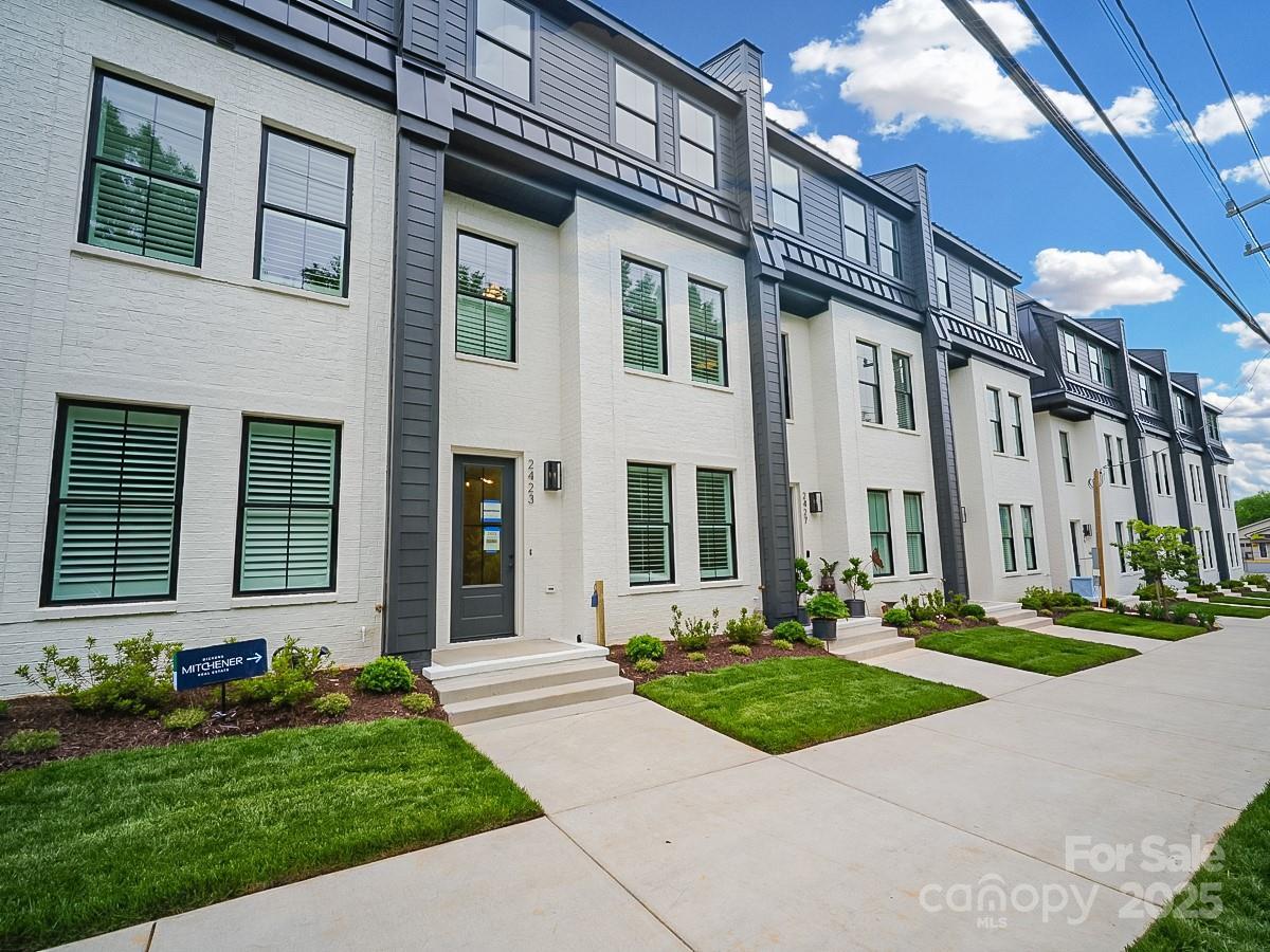 2534 Park Rose Ln. #11, Charlotte, NC 28204