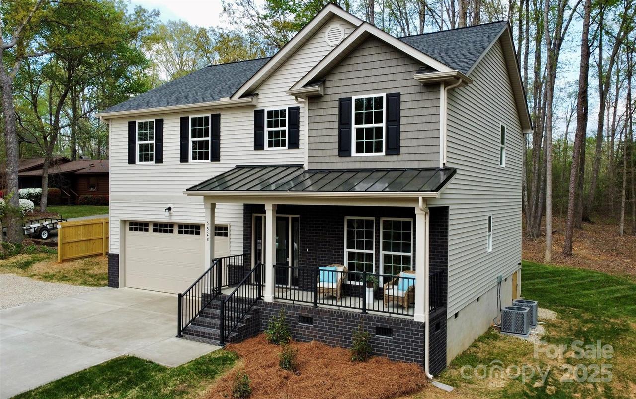 5528 Brickstone Dr., Charlotte, NC 28227