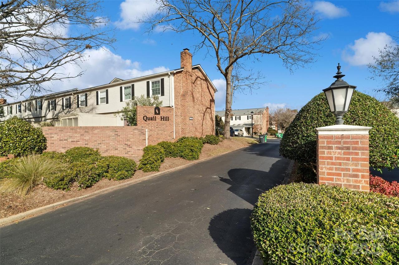 5915 Quail Hollow Rd. #E, Charlotte, NC 28210