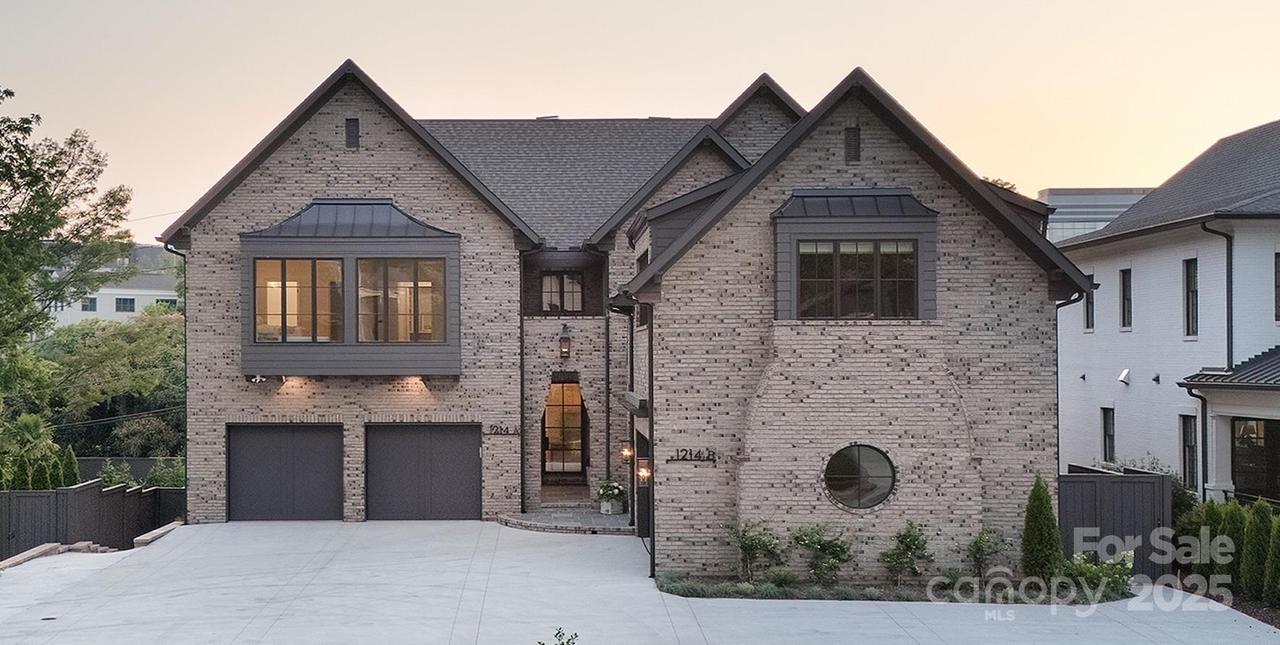 1214 S Kings Dr. #A, Charlotte, NC 28207