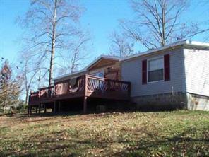 6958 Shade Tree Ln., Sherrills Ford, NC 28673