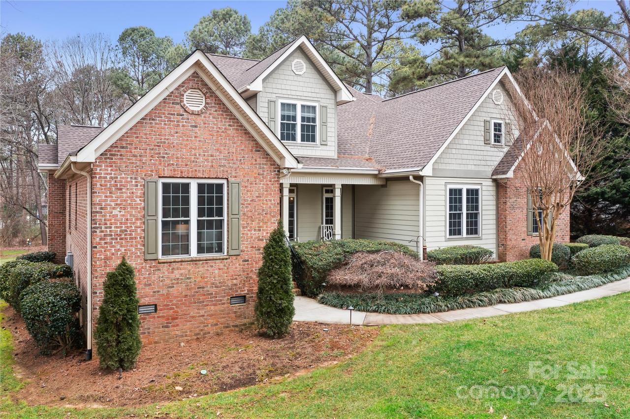 302 Mccrary Rd., Mooresville, NC 28117