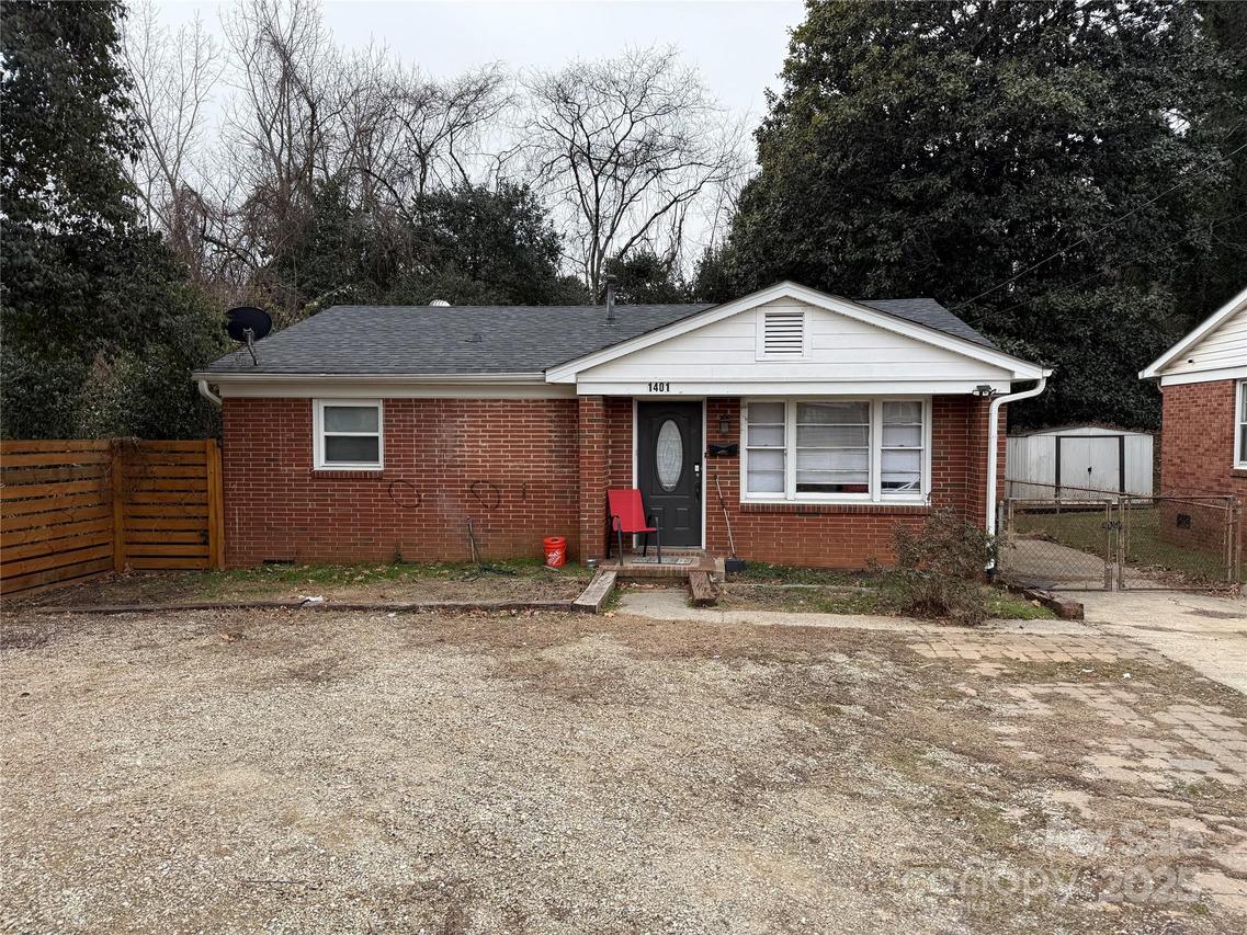 1401 Lasalle St., Charlotte, NC 28216
