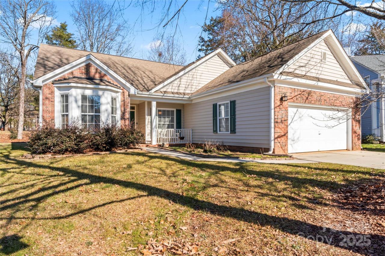 11104 Fox Cove Dr., Charlotte, NC 28273