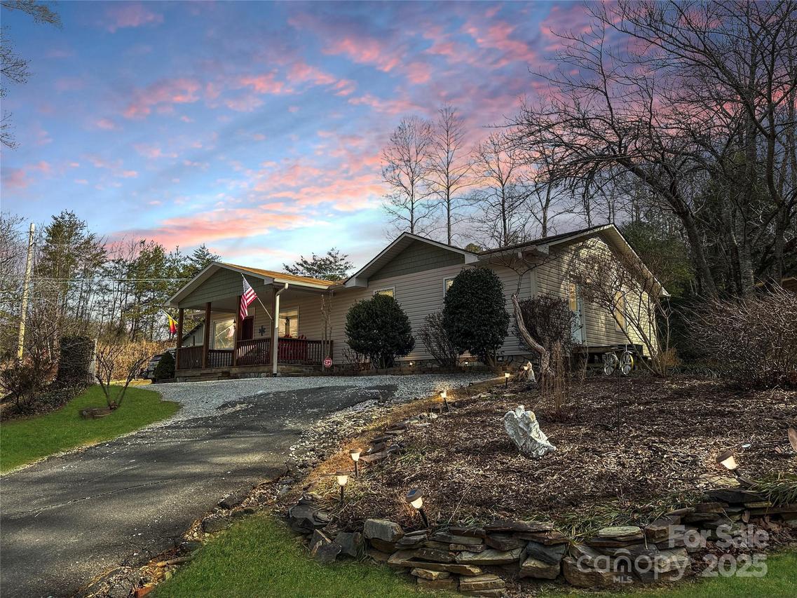 5398 Us 221 Hwy., Marion, NC 28752