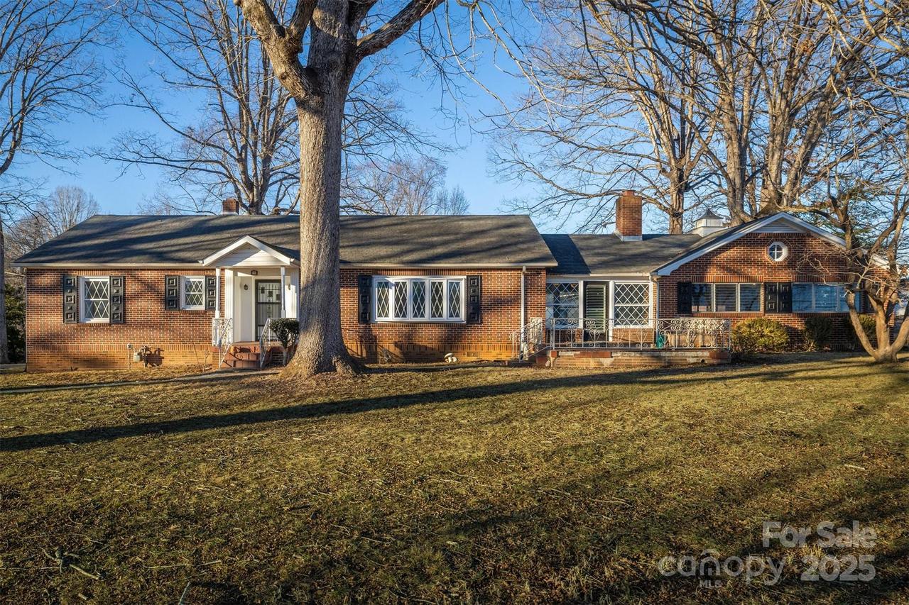 140 Us 70 None, Valdese, NC 28690