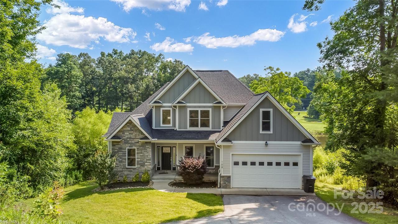 108 N Course Dr., Etowah, NC 28729