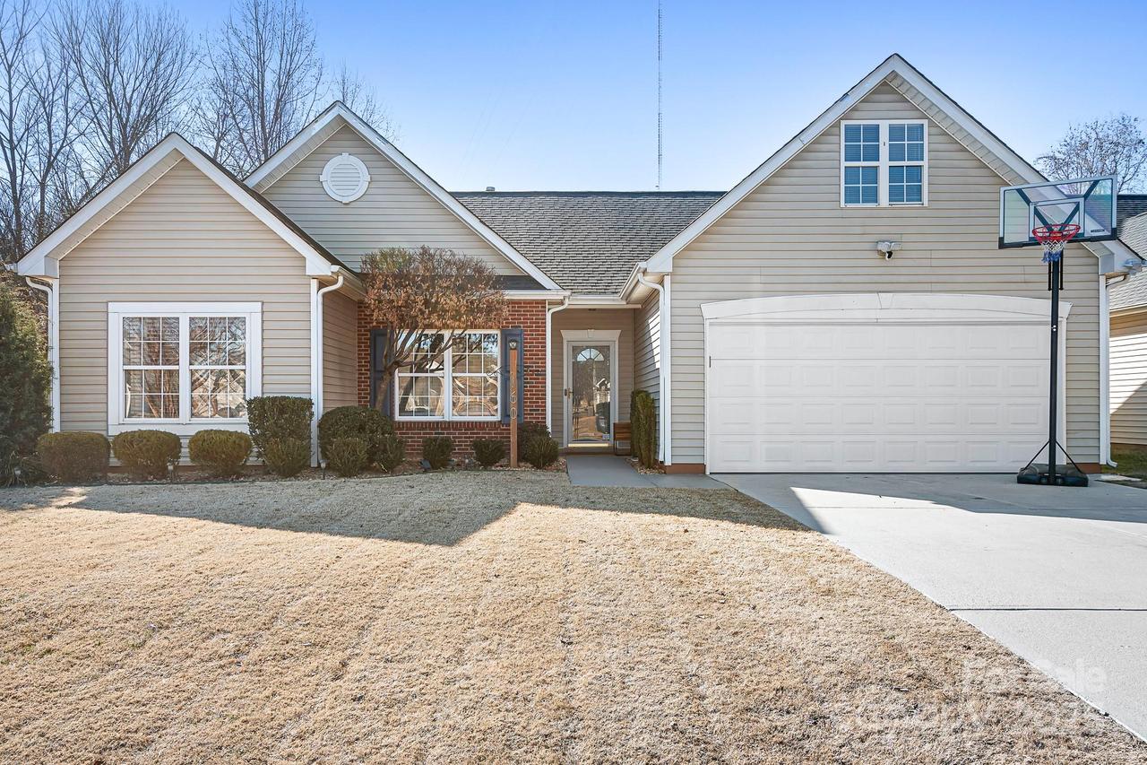 160 Bluffton Rd., Mooresville, NC 28115