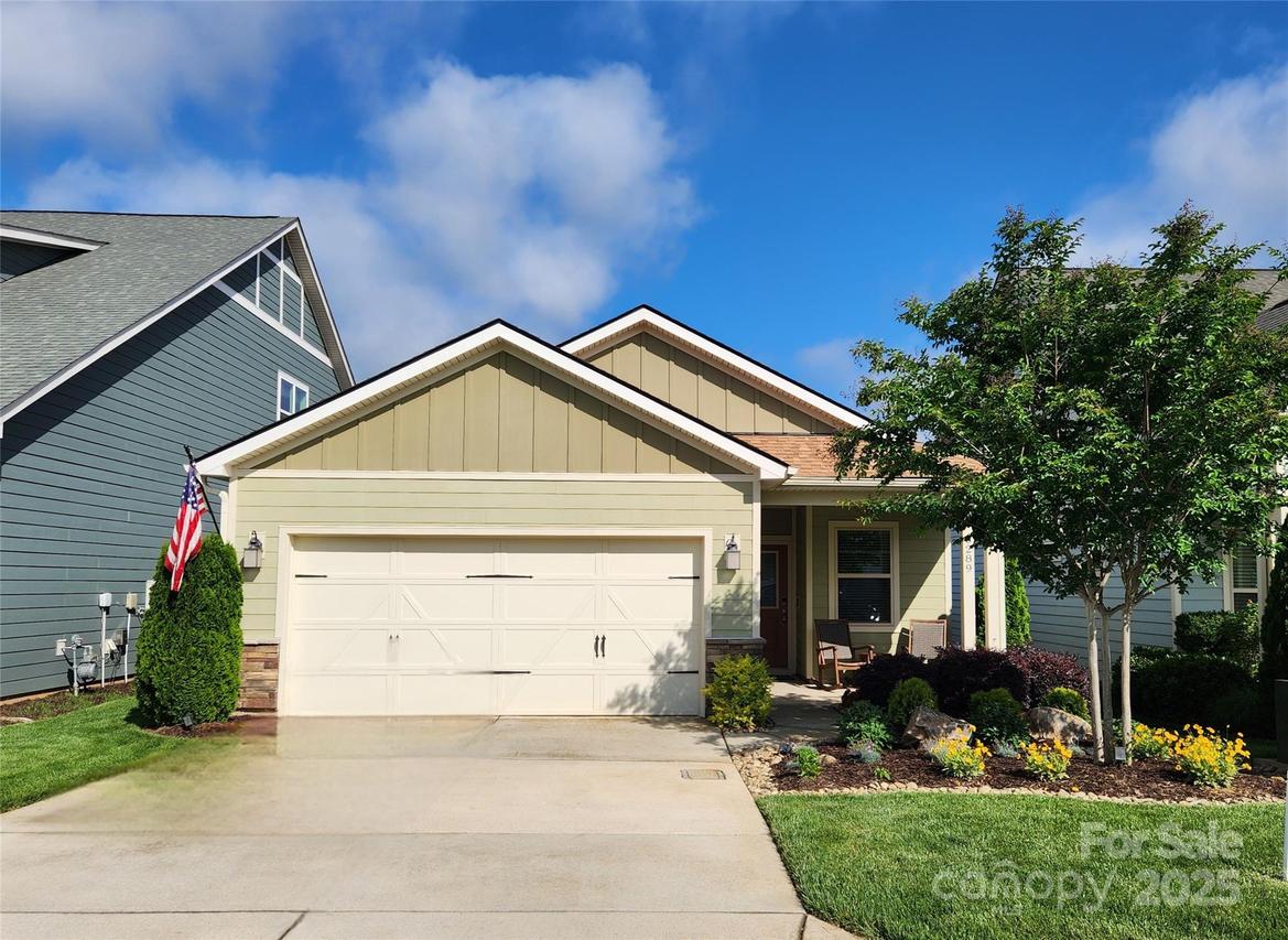 6289 Raven Rock Dr., Denver, NC 28037