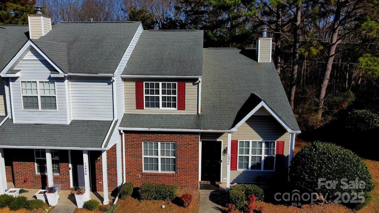 10904 Pimlico Dr., Charlotte, NC 28273