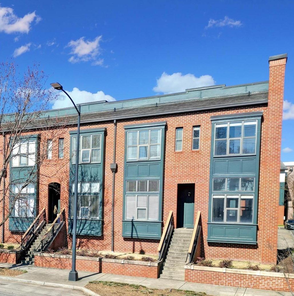 544 New Bern Station Ct., Charlotte, NC 28209