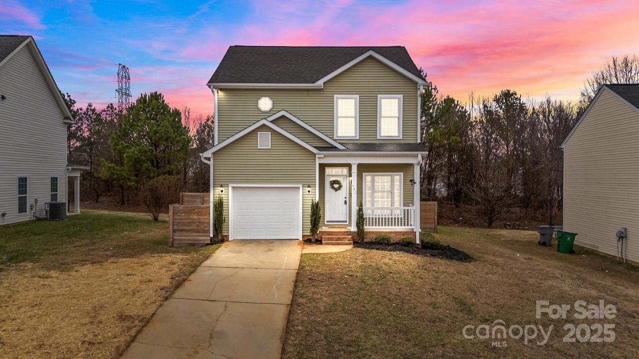 922 Houston Heights Rd., Charlotte, NC 28262