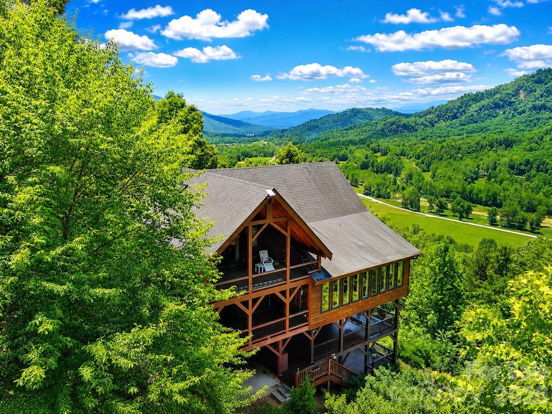 60 E Valley View Dr., Marion, NC 28752
