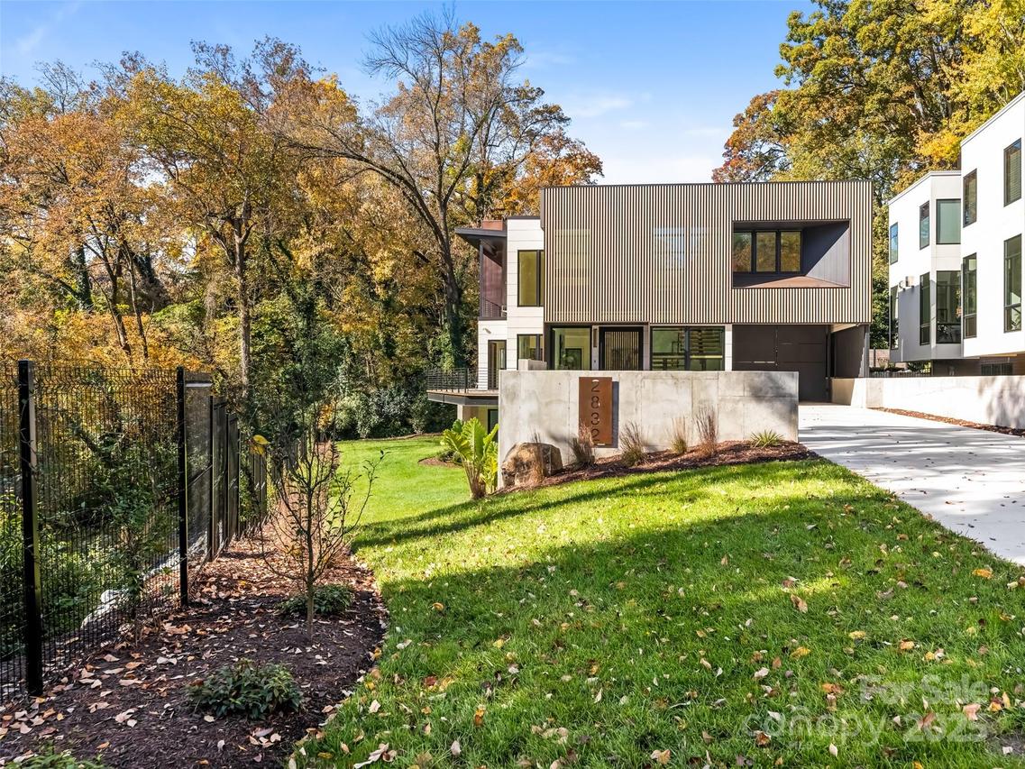 2832 Arcadia Ave., Charlotte, NC 28209