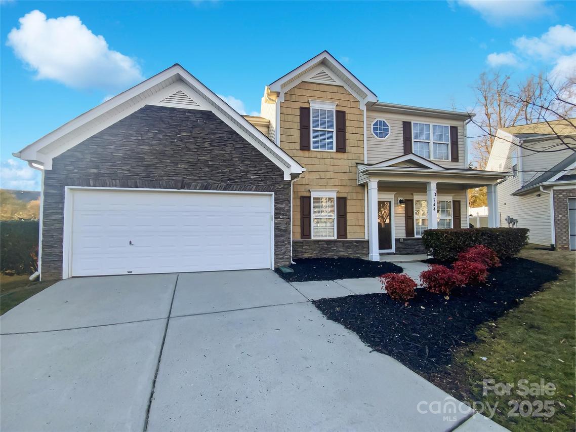 3744 Amber Meadows Dr., Charlotte, NC 28269