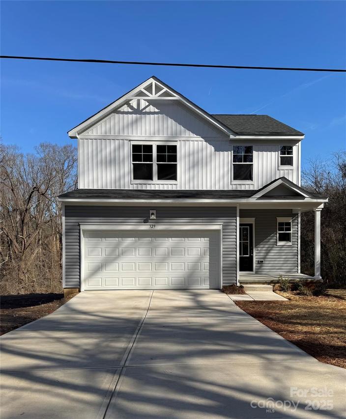 329 W Catawba Ave., Mooresville, NC 28115