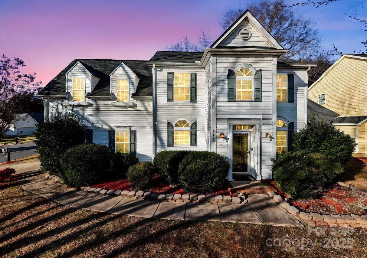 9635 Veronica Dr., Charlotte, NC 28215