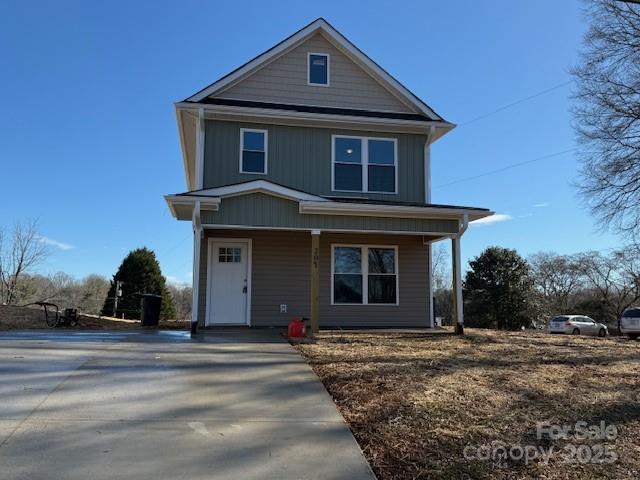 201 N Davis Ave., Newton, NC 28658