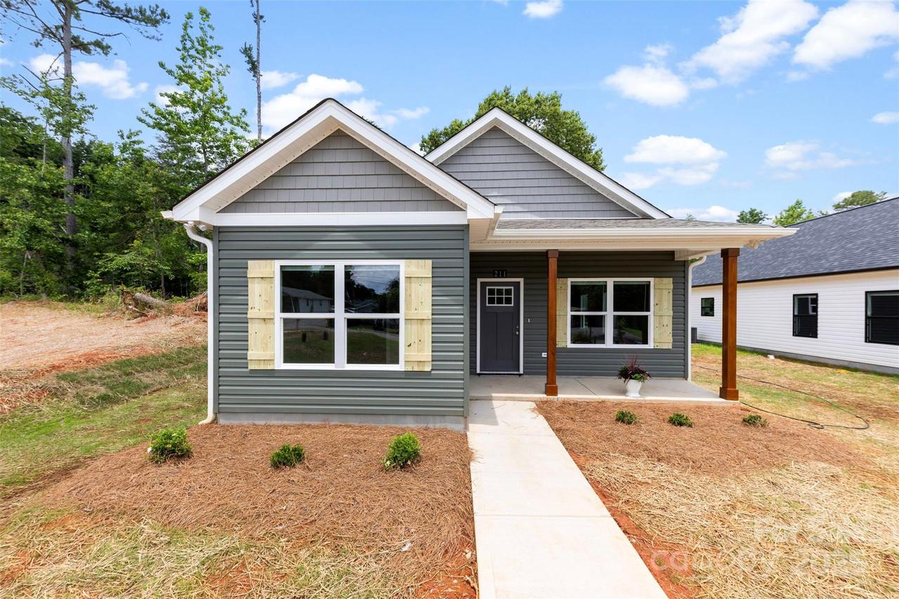 211 Benfield Rd., Kings Mountain, NC 28086