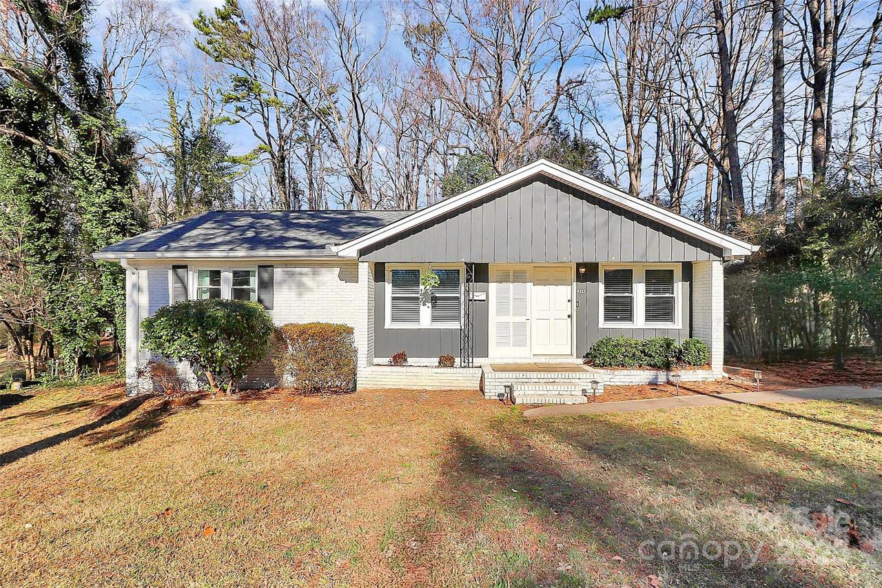 4321 Gillespie Ct., Charlotte, NC 28205
