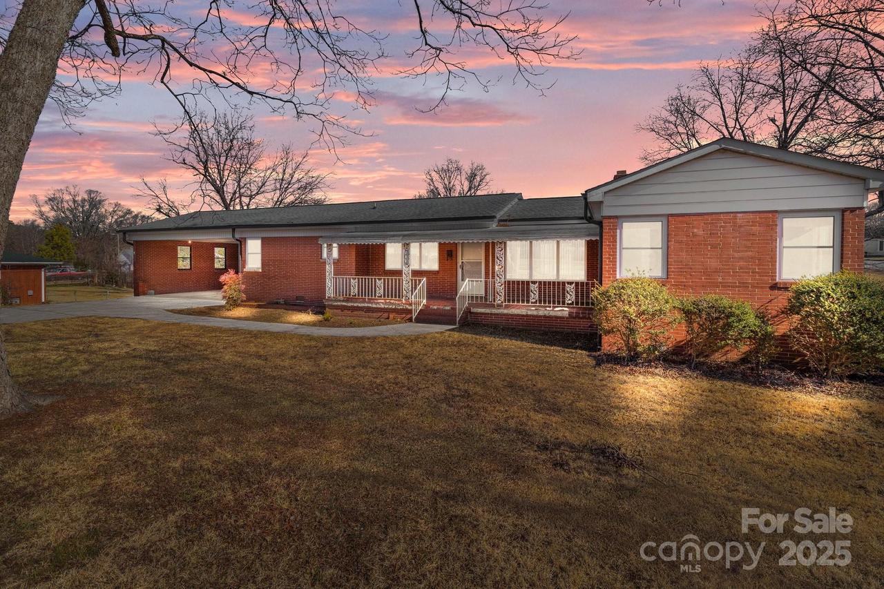 200 11th St., Spencer, NC 28159