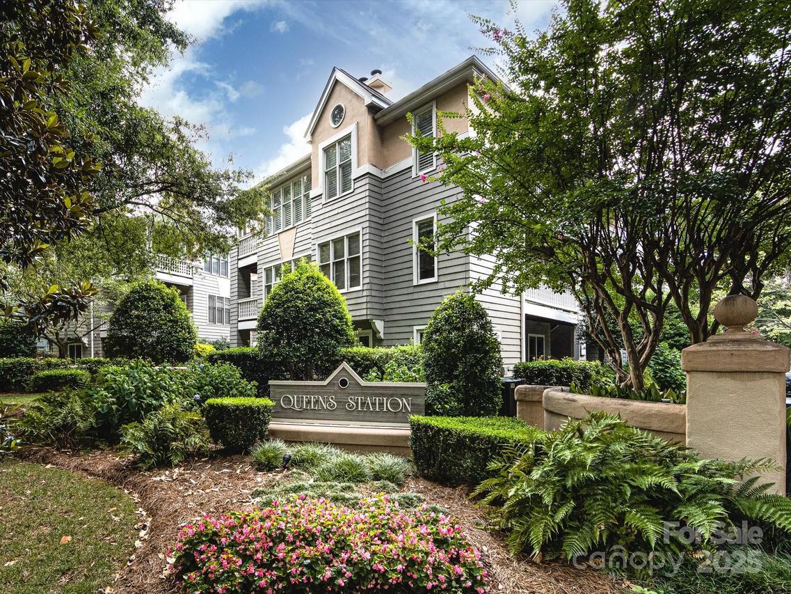 308 Queens Rd. #25, Charlotte, NC 28204