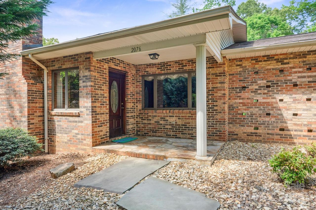 2076 Jay Clark Rd., Morganton, NC 28655